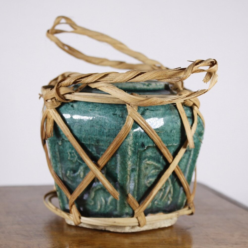 Antique Chinese hexagonal green ginger jar, blue ginger jar, Chinese small